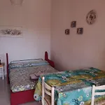 Сasa de vacaciones Sunny Garden House *